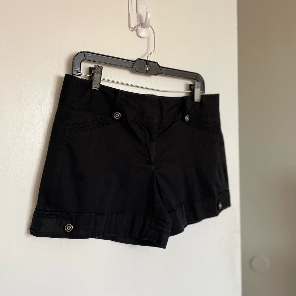 White House Black Market Cargo Shorts - Size 10 - Picture 2 of 15